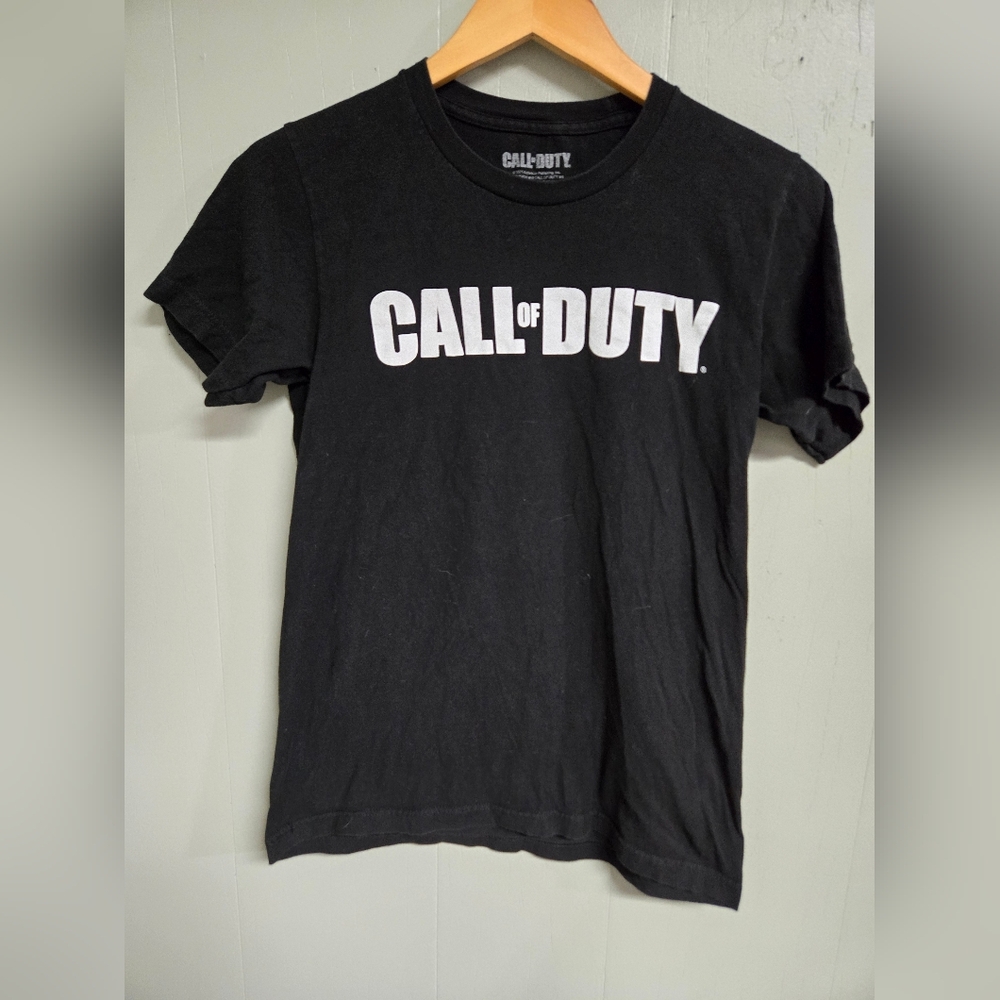 Call Of Duty Youth Tee Shirt Size Small Black Activision Gamer Performance Tee